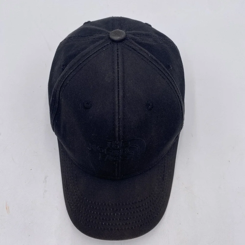 The North Face Hat Blackout Strapback Adjustable‎ Black Cleaned VGC All Black